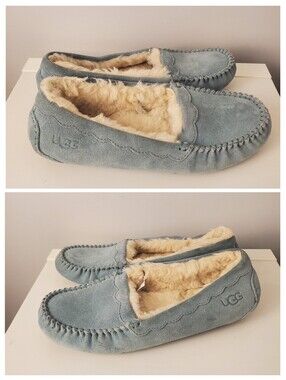 Ugg Scalloped Women Fashion Moccasin Slippers size 9